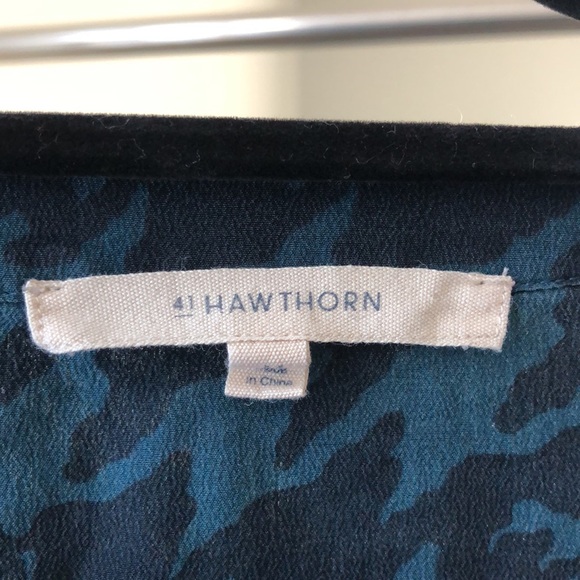 Blouse - Picture 2 of 3